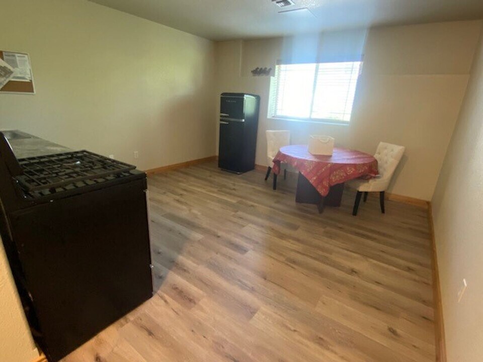 323 Maroon Ct in Florence, MT - Building Photo