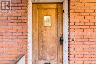 696 Indian Rd in Toronto, ON - Building Photo - Building Photo