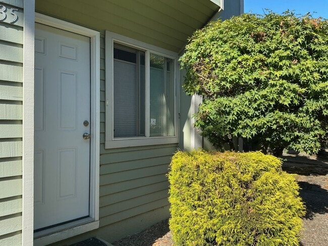 property at 2535 SE 119th Ave