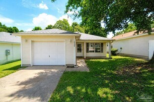 10588 Wilderness Ln in Pensacola, FL - Building Photo
