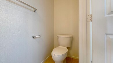 6176 Windmill Island Ave in Las Vegas, NV - Building Photo - Building Photo
