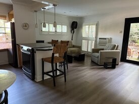 392 S Main St in Providence, RI - Building Photo