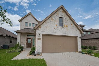 14214 Singing Oaks Trl in Houston, TX - Building Photo - Building Photo