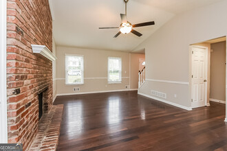 461 Barnsdale Dr in Marietta, GA - Building Photo - Building Photo