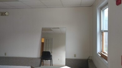 12 Pratt St in Mansfield, MA - Building Photo - Building Photo