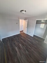 217 Hollister Ave, Unit a2 in Bridgeport, CT - Building Photo - Building Photo