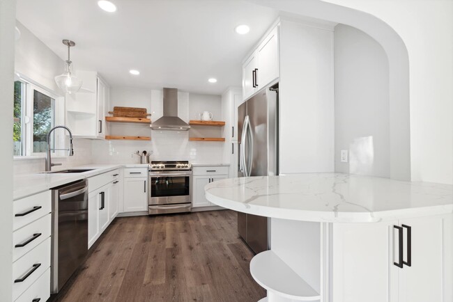 property at 1624 Verda St