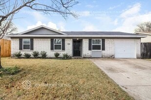 1231 Rutherford Dr in Mesquite, TX - Building Photo