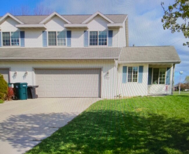 288 Manette St