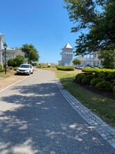 4486 Pleasant Ave in Norfolk, VA - Foto de edificio - Building Photo