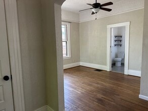 134 N College Ave in Fresno, CA - Building Photo - Building Photo