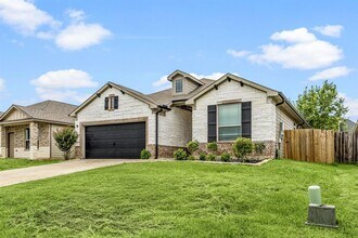 11323 Cora Ln in Willis, TX - Building Photo - Building Photo
