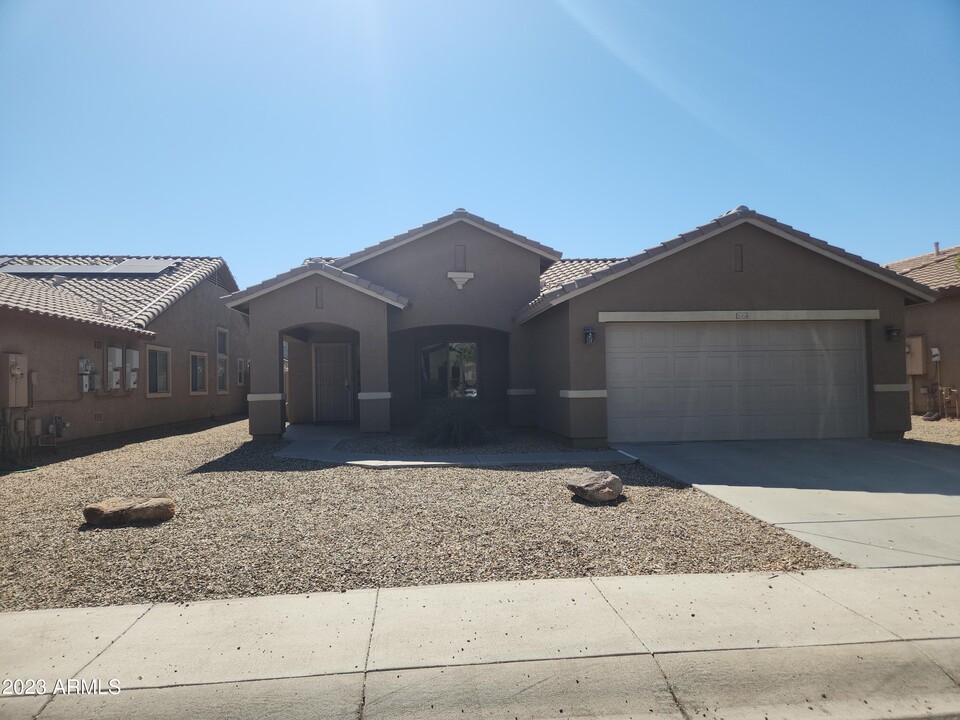 15353 W Tasha Dr in Surprise, AZ - Building Photo