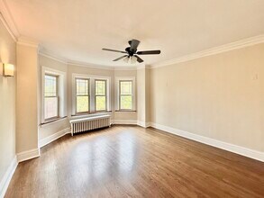 314 N Maple Ave in Oak Park, IL - Building Photo - Building Photo