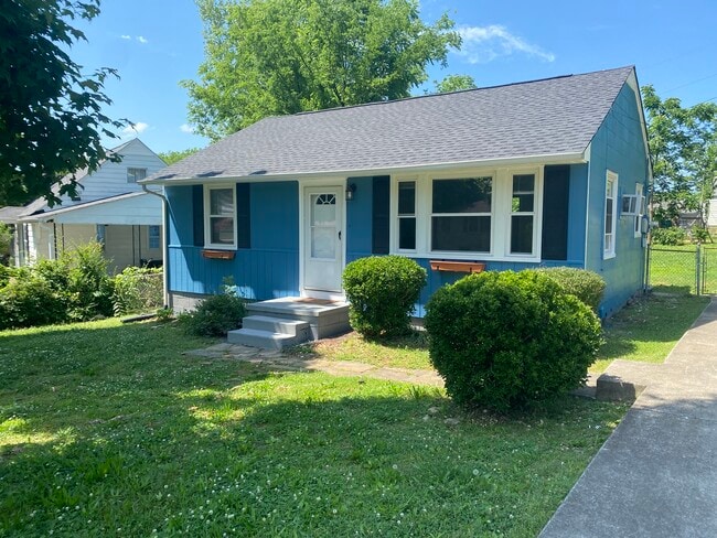 property at 206 Hickory St