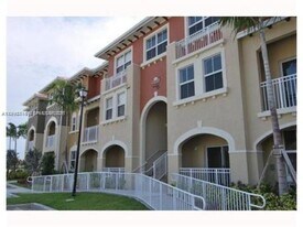 10870 NW 88th Terrace in Miami, FL - Building Photo
