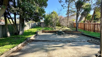 2650 Tassajara Ave in El Cerrito, CA - Building Photo - Building Photo