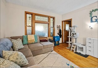 887 James Ave, Unit 887 James Ave #1 in St. Paul, MN - Building Photo - Building Photo