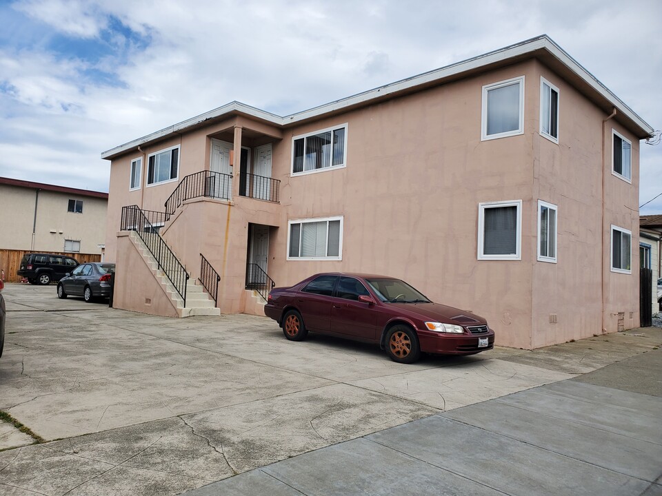 6617 Central Ave in El Cerrito, CA - Building Photo