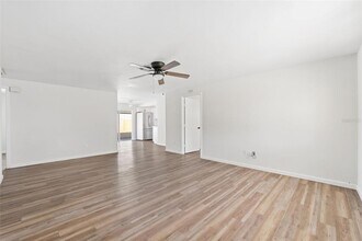 11967 106th Ct in Largo, FL - Building Photo - Building Photo