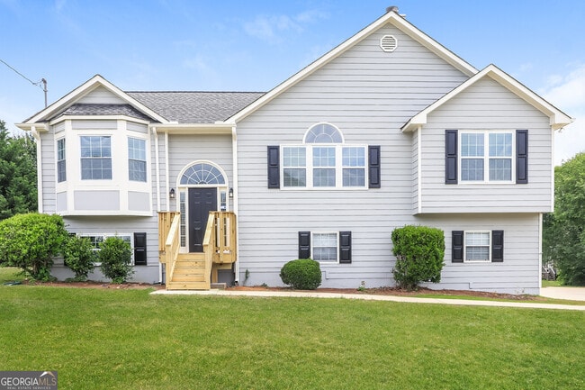 property at 120 Villa Ridge Dr