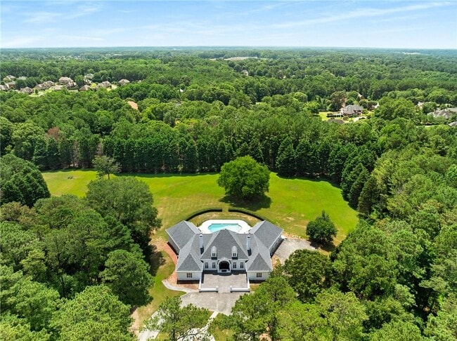 1000 Grayson Pkwy in Grayson, GA - Building Photo - Building Photo