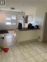 17 W Park Ave in Hamilton, ON - Building Photo - Building Photo