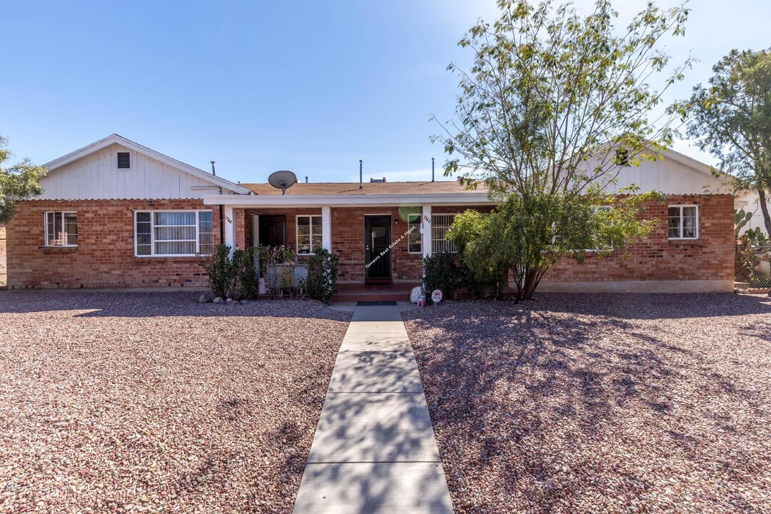 1742 E 9th St in Tucson, AZ - Building Photo