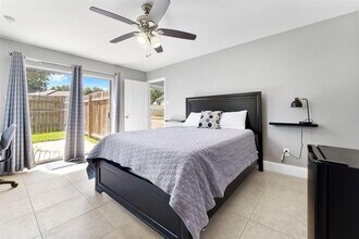 118 April Point Dr N in Montgomery, TX - Building Photo - Building Photo