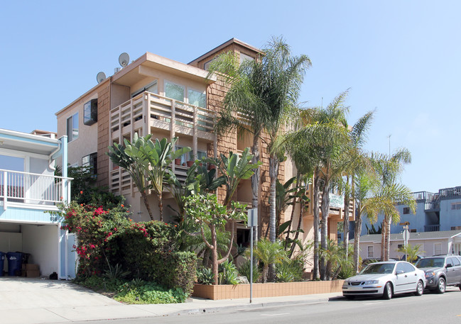 600 Monterey Blvd in Hermosa Beach, CA - Building Photo - Building Photo