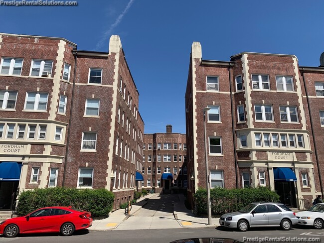 4 St Mark St in Boston, MA - Foto de edificio - Building Photo