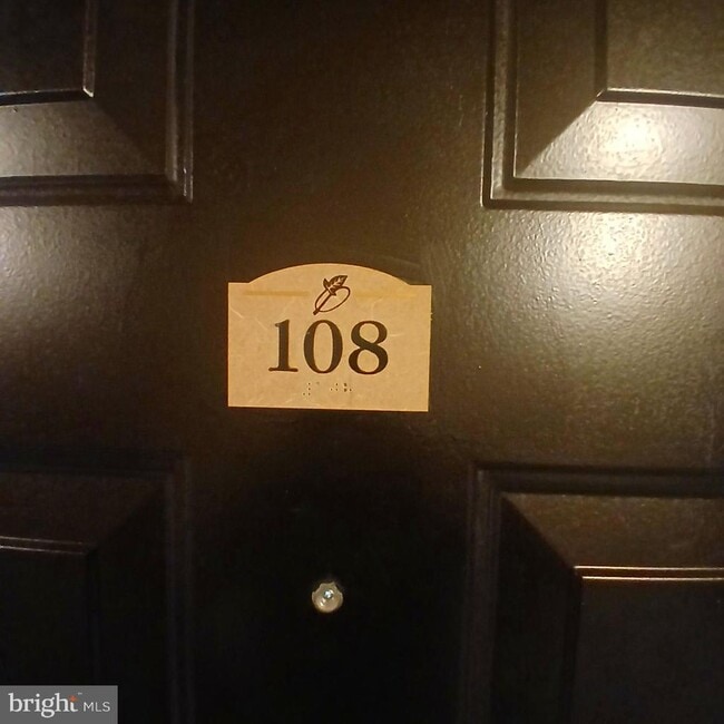 11320 Aristotle Dr in Fairfax, VA - Building Photo - Building Photo