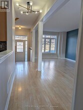 5532 Tenth Line W in Mississauga, ON - Building Photo - Building Photo