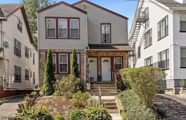 property at 202 Oxford St