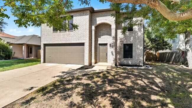 1073 Stone Hollow in New Braunfels, TX - Building Photo - Building Photo