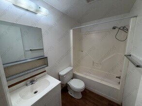 605 W Commercial St in Portales, NM - Building Photo - Building Photo