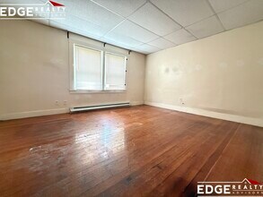 193 Mount Auburn St, Unit #3 in Cambridge, MA - Foto de edificio - Building Photo