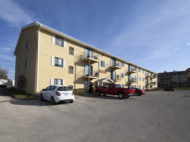 Goldbriar Chateau Apartments