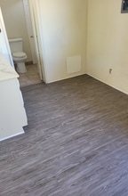 11234 Pangborn Ave in Downey, CA - Building Photo - Building Photo