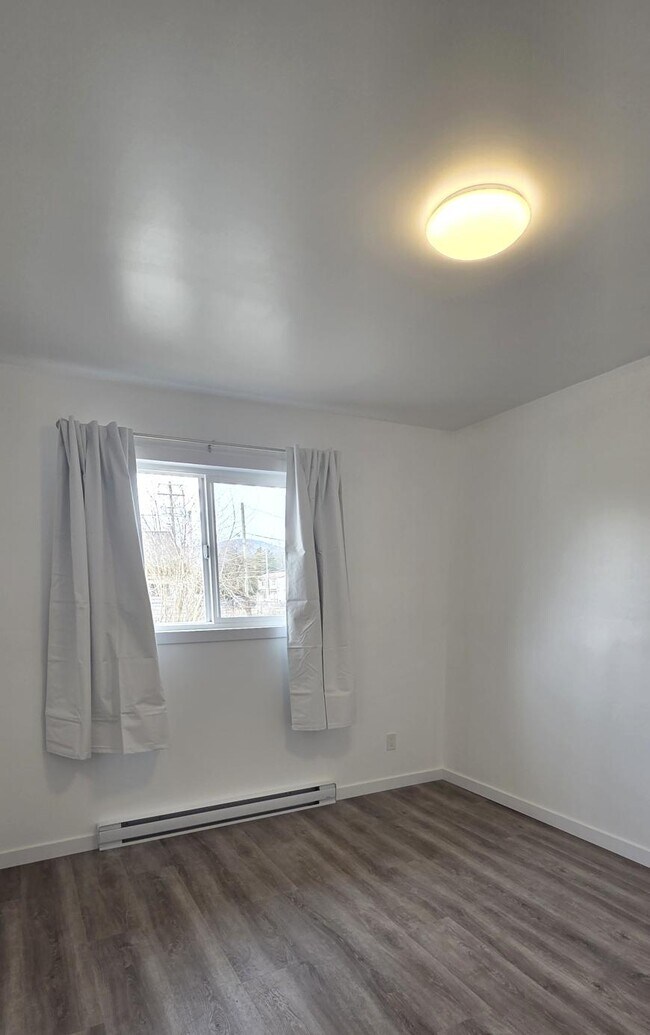 4708 Park Ave in Terrace, BC - Building Photo - Building Photo