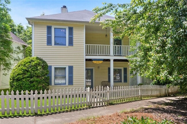 property at 310 Glenwood Ave SE