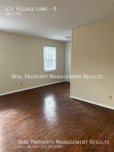 624 Village Ln in Newburgh, IN - Building Photo - Building Photo