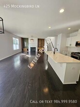 425 Mockingbird Ln in Mebane, NC - Building Photo - Building Photo