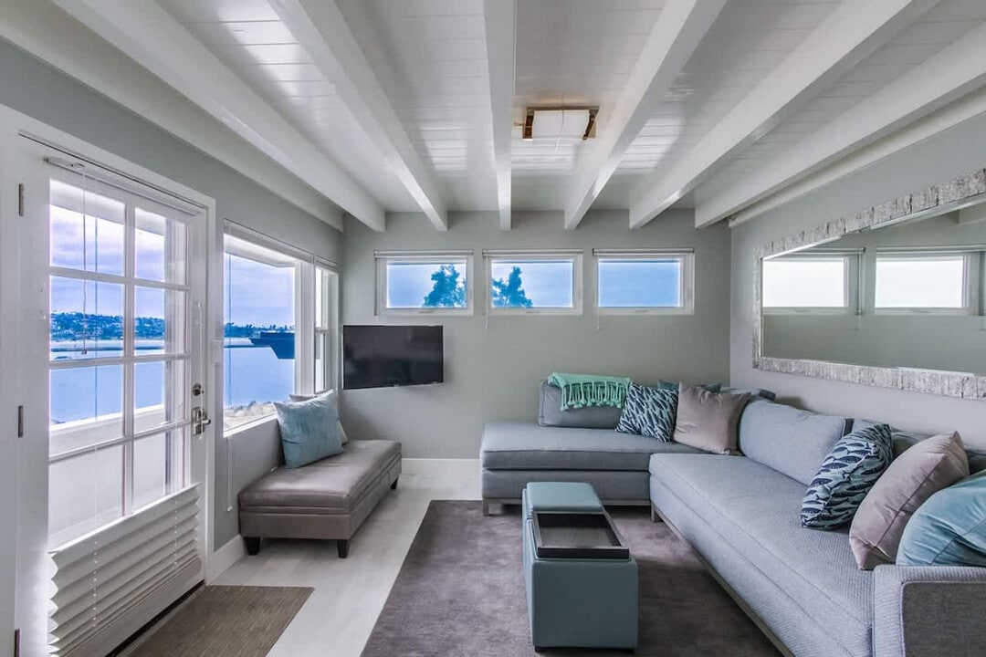 2612 Bayside Ln in San Diego, CA - Building Photo