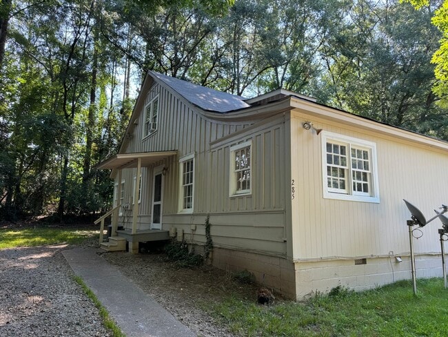 property at 285 Sycamore Dr