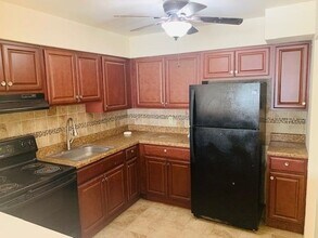 34 E 32nd St in Bayonne, NJ - Building Photo - Building Photo