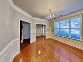 5177 Rosewood Pl in Fairburn, GA - Foto de edificio - Building Photo