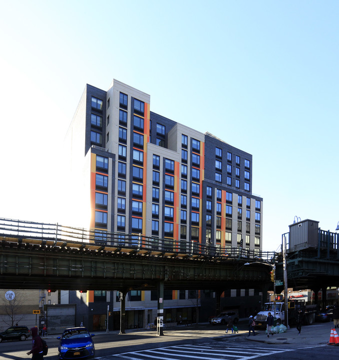 Kingsbridge Heights Apartments in Bronx, NY - Foto de edificio