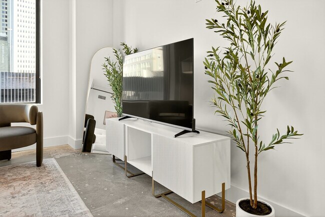 400 S Main St in Tulsa, OK - Building Photo - Building Photo