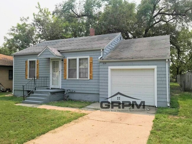 319 W 25th Ave